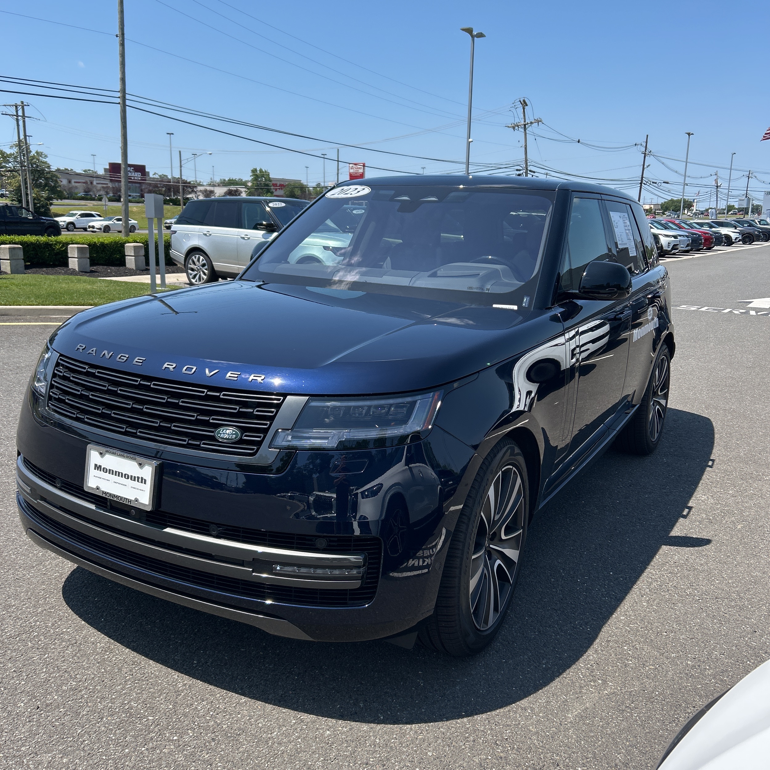 2023 Land Rover Range Rover P530 SE