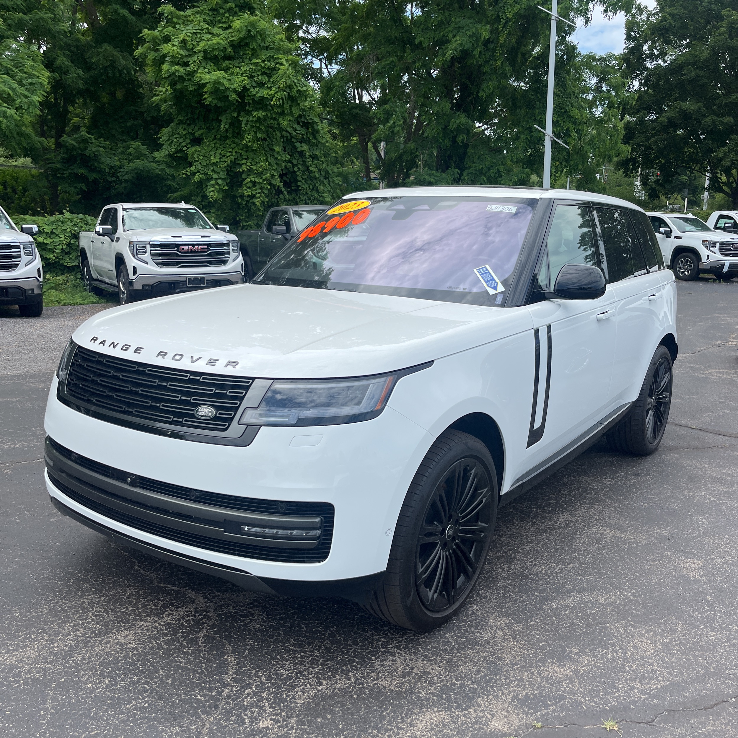 2023 Land Rover Range Rover P400 SE