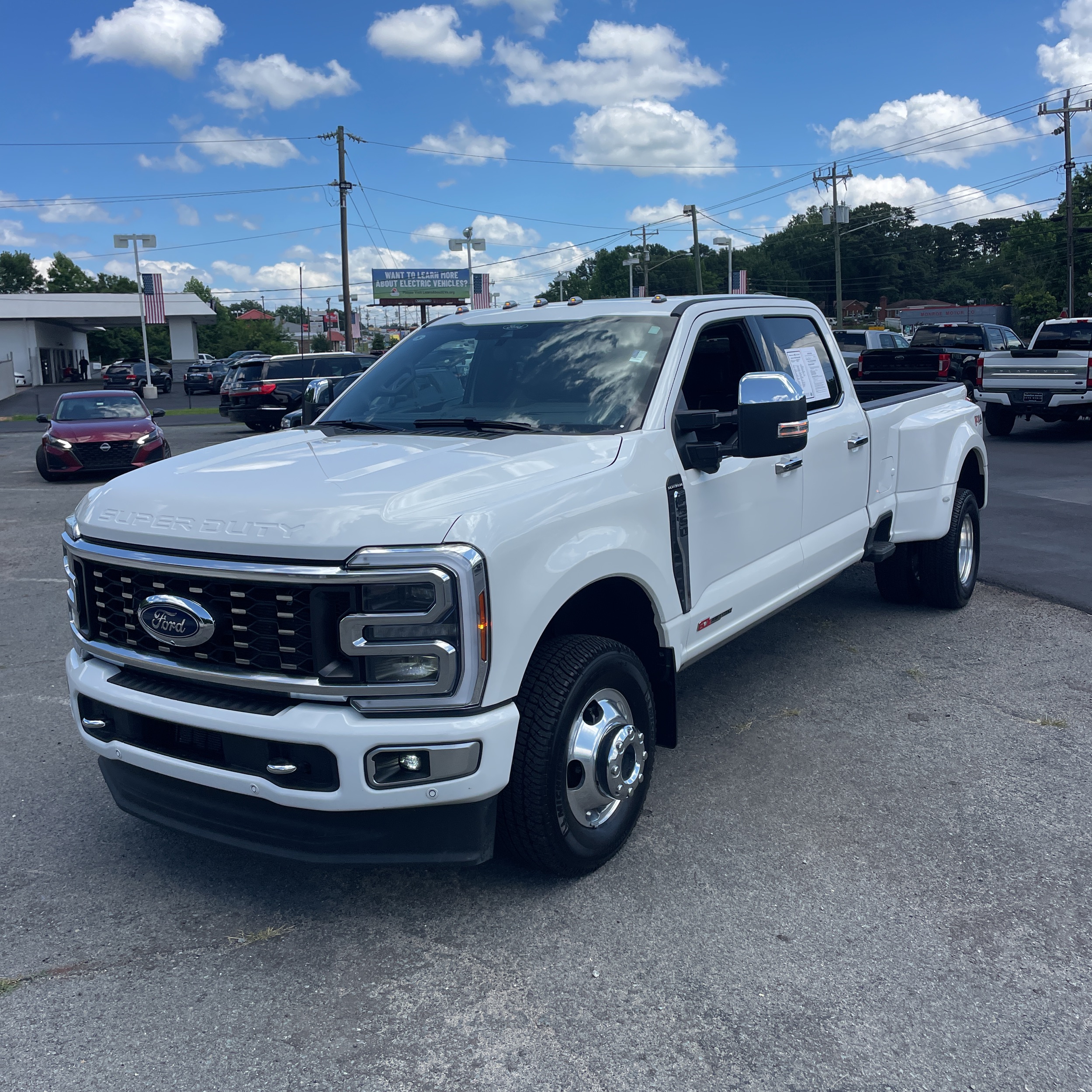 2024 Ford F-350 Super Duty Platinum