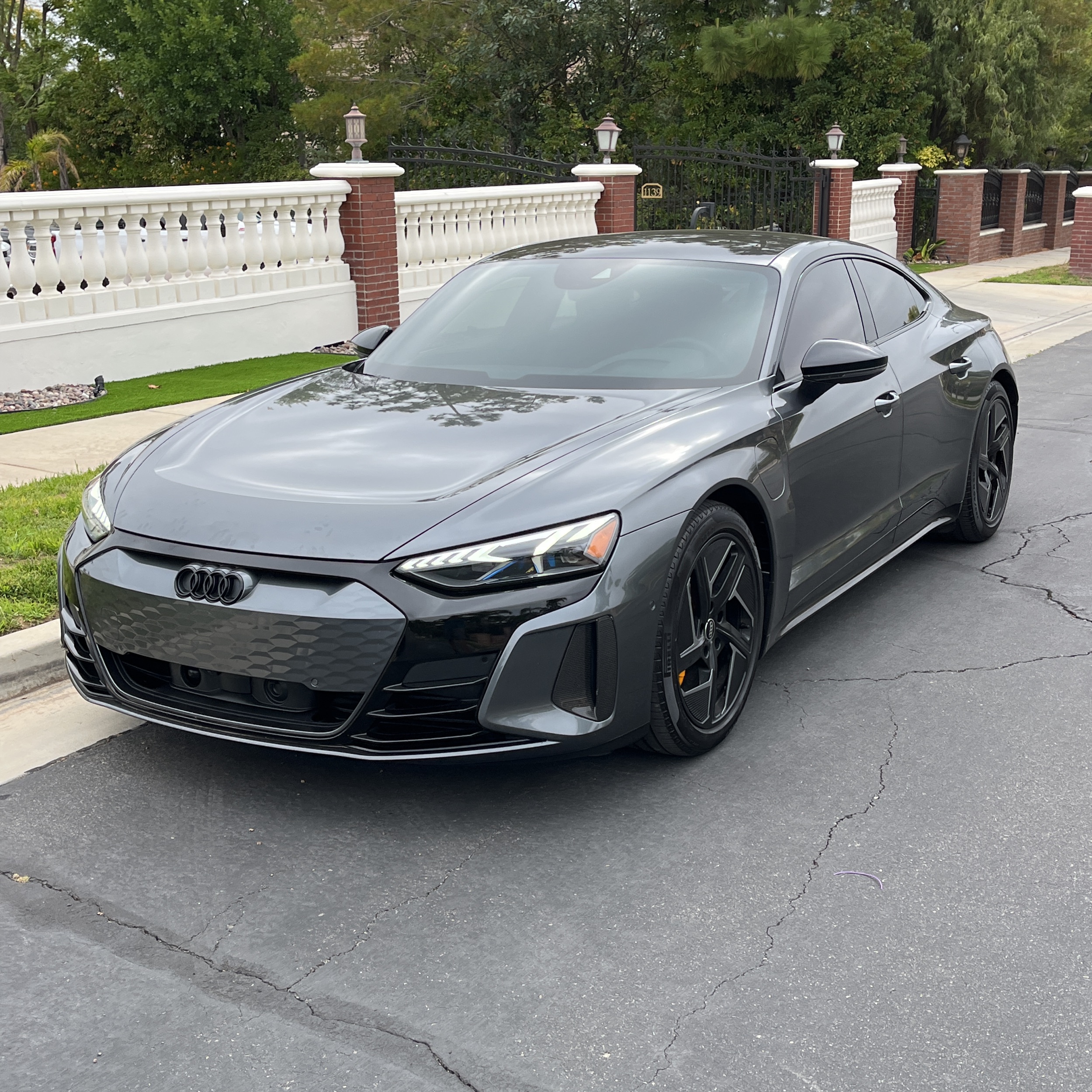 2024 Audi RS e-tron GT Base