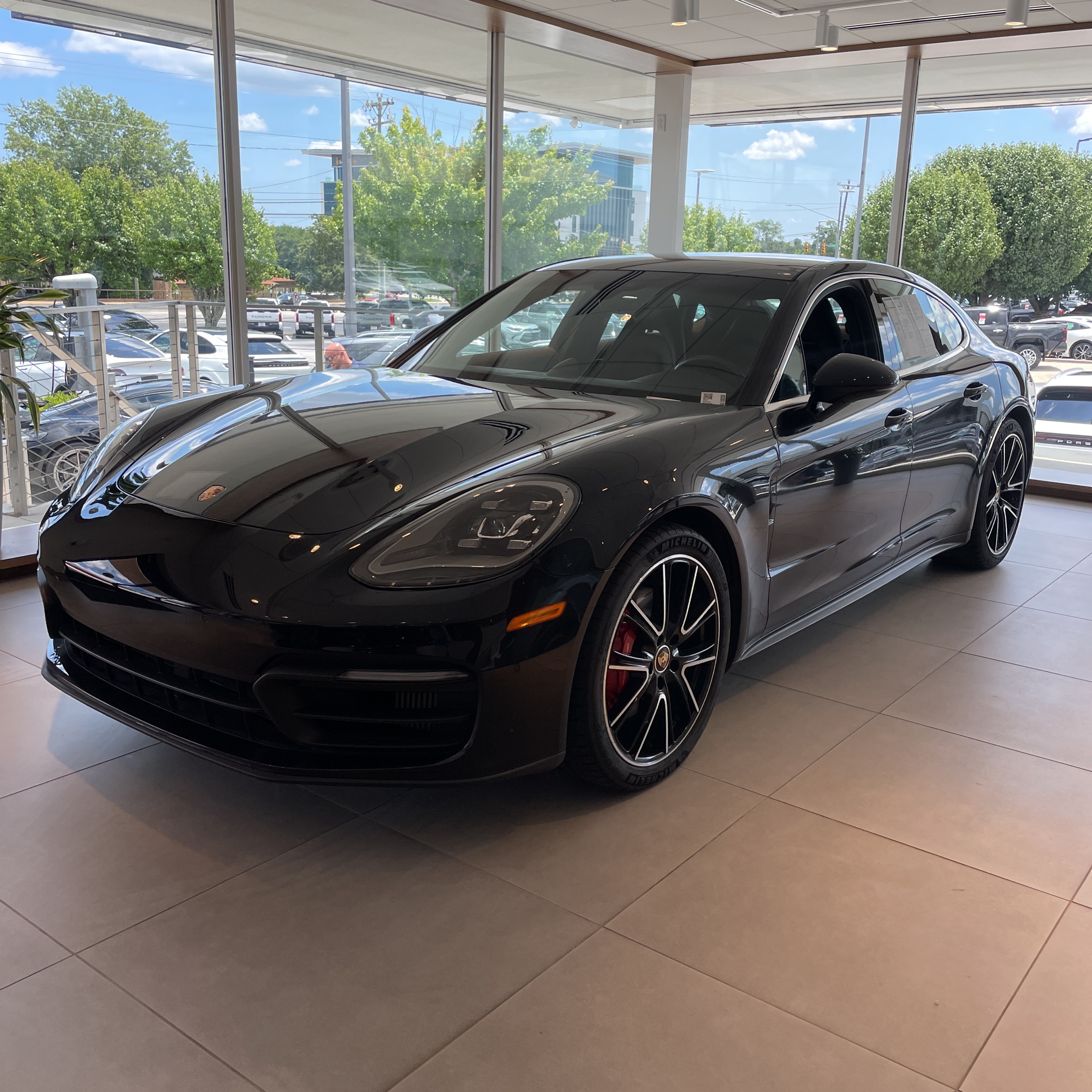 2022 Porsche Panamera 4S