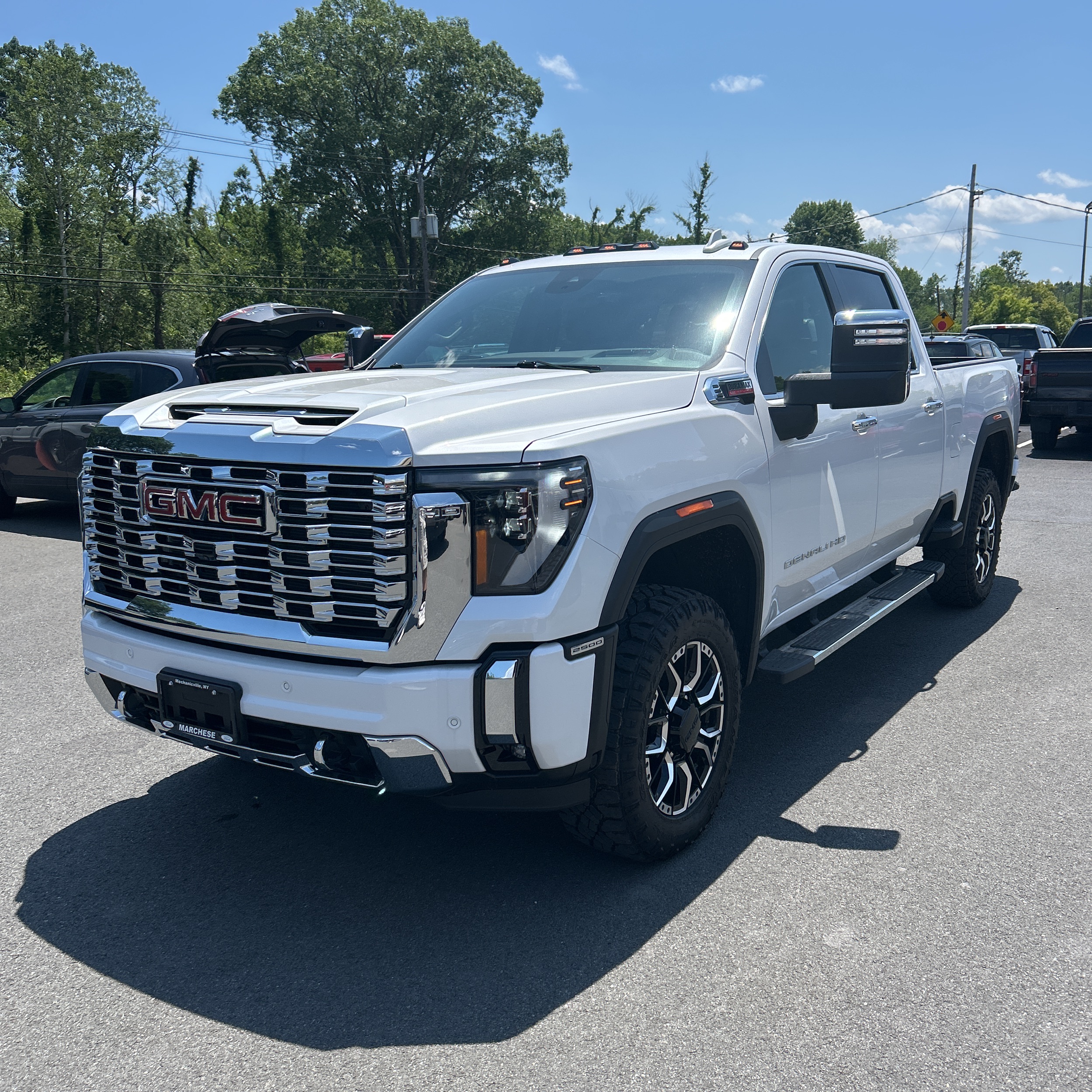 2024 GMC Sierra 2500 Denali