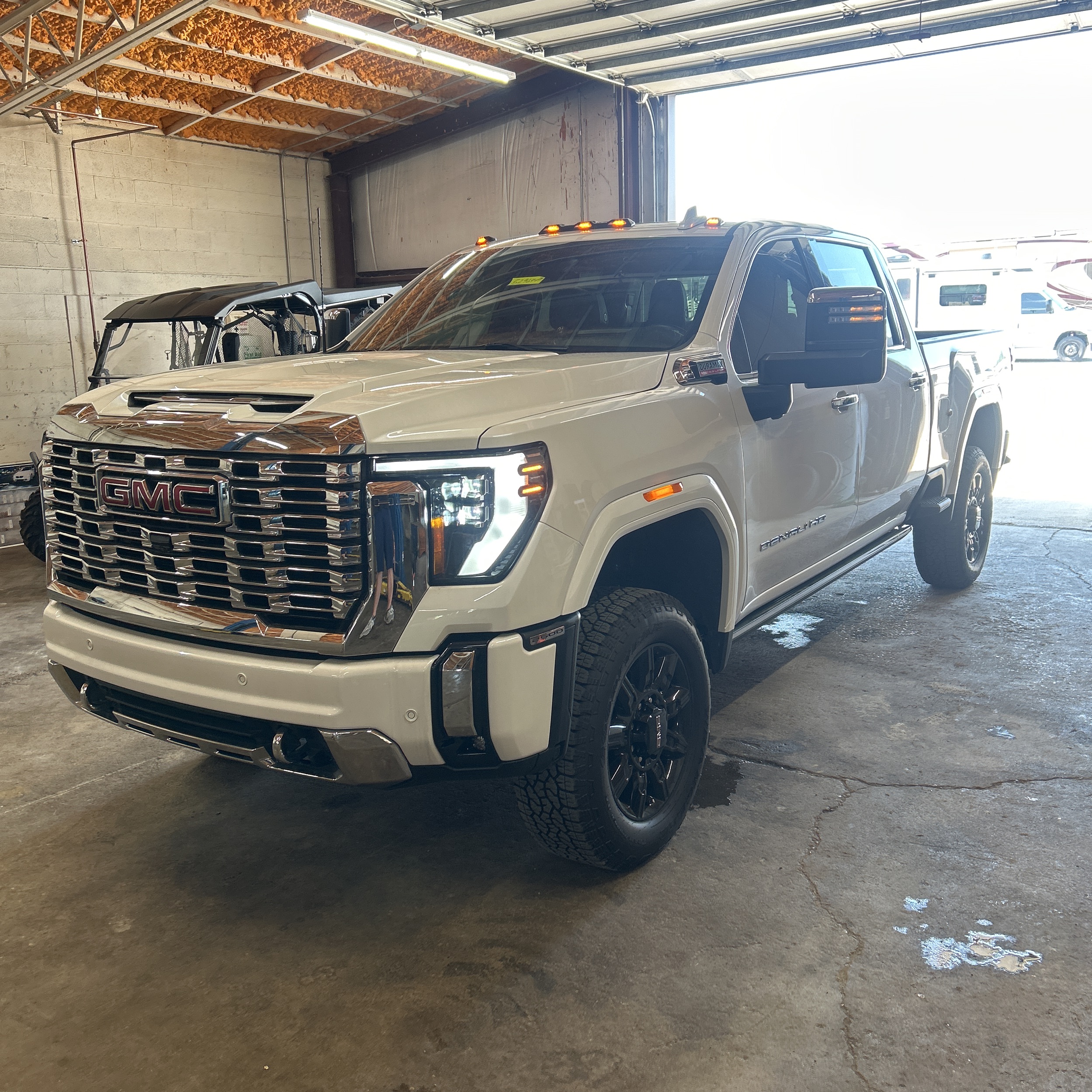 2024 GMC Sierra 2500 Denali