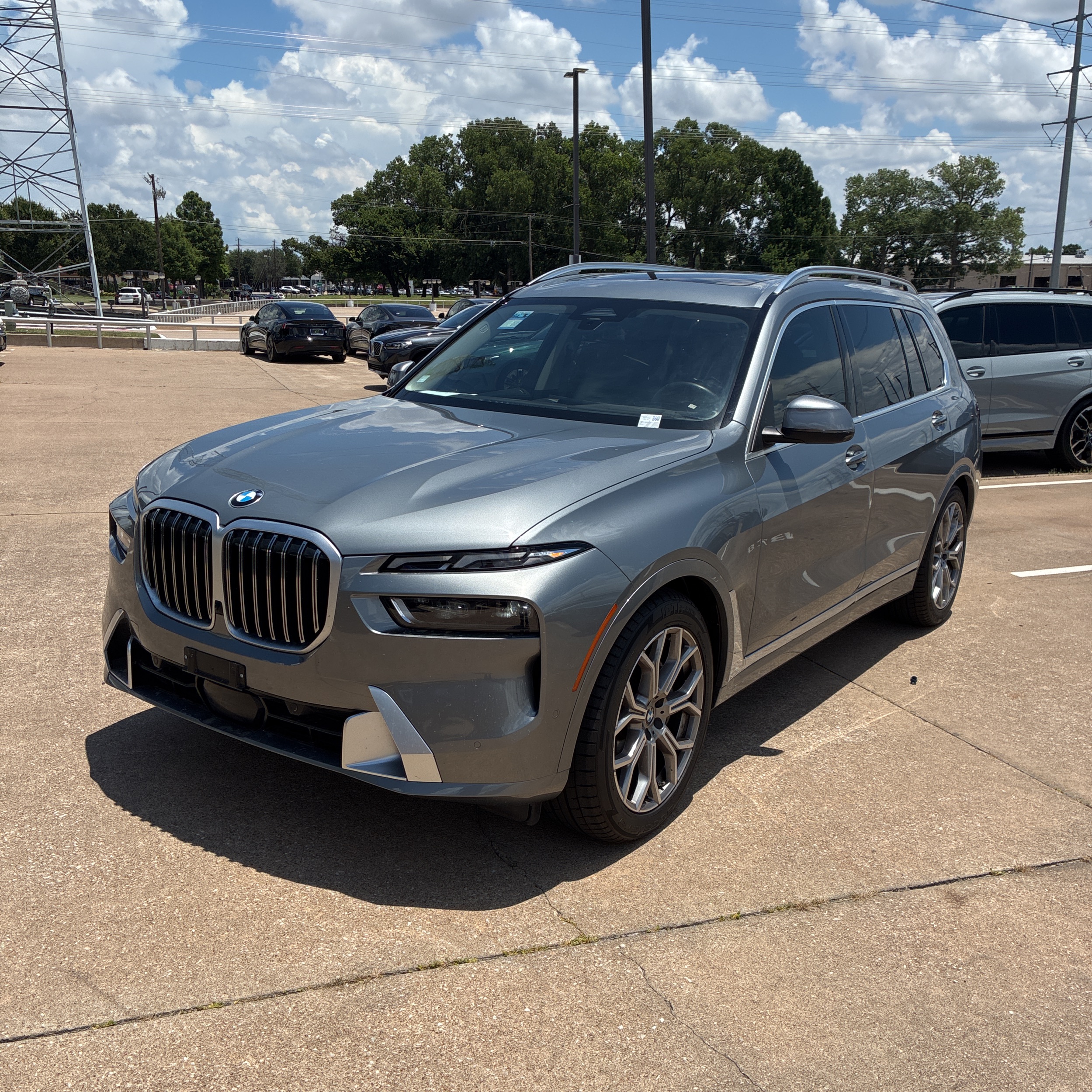 2025 BMW X7 XDrive40i
