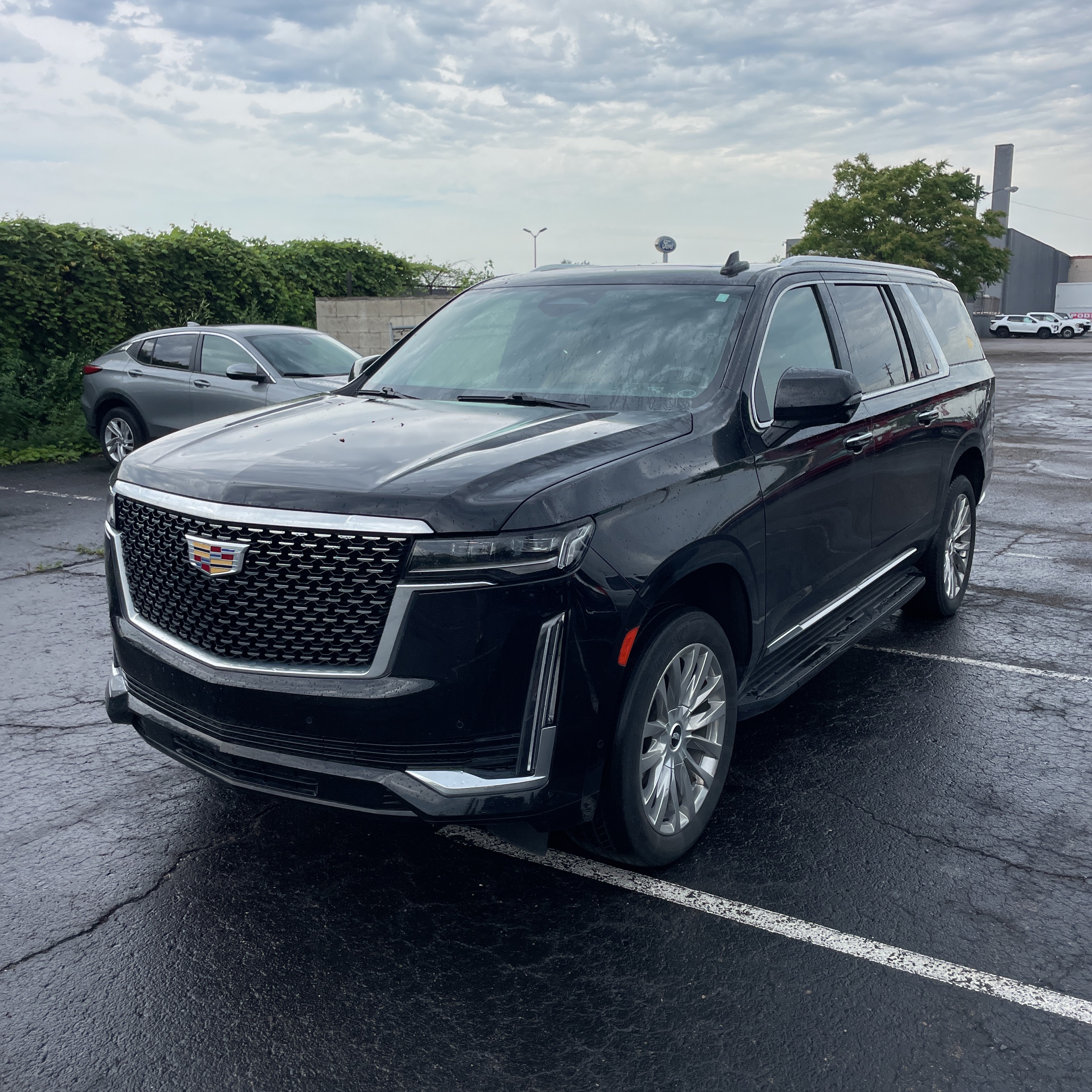 2022 Cadillac Escalade ESV Premium Luxury