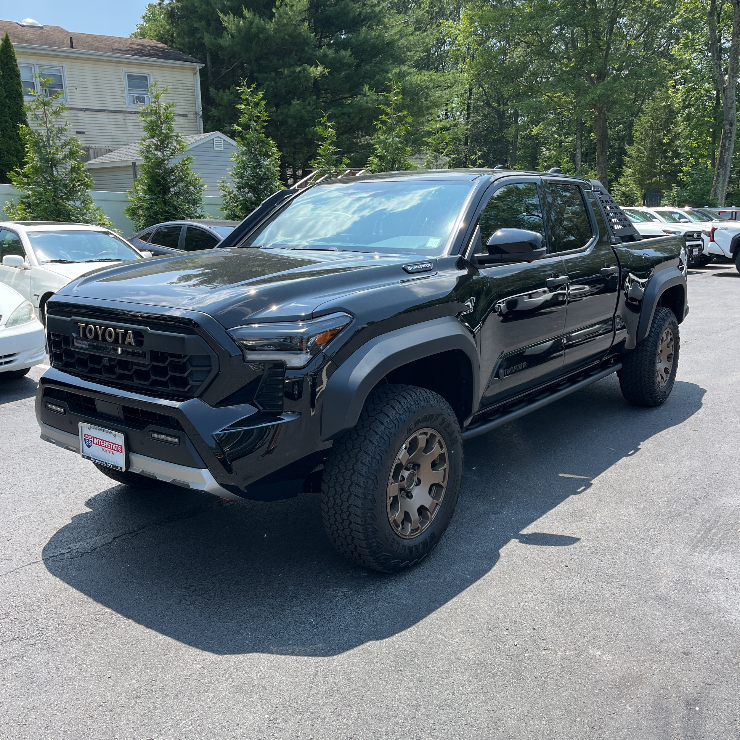 2025 Toyota Tacoma Trailhunter HV