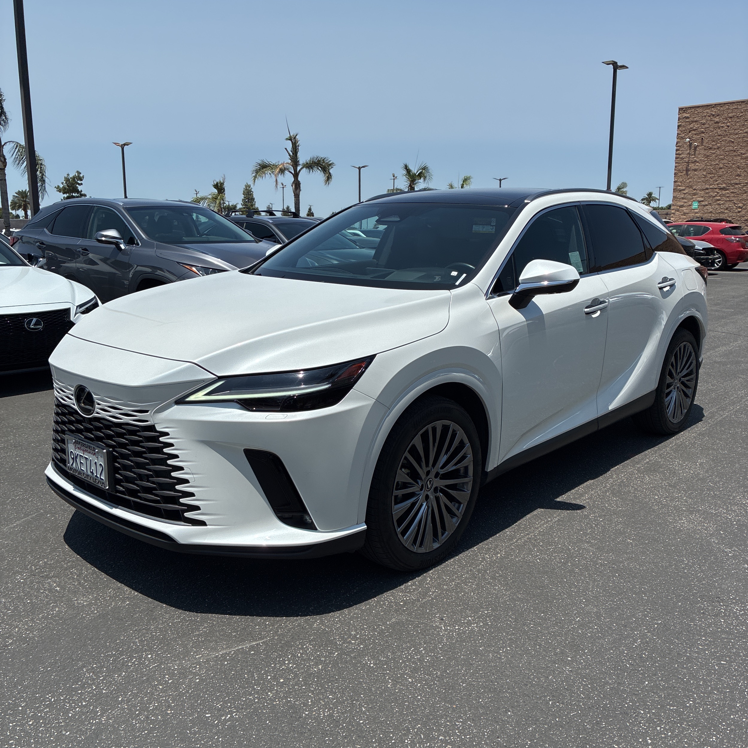 2024 Lexus RX 450h+ Luxury