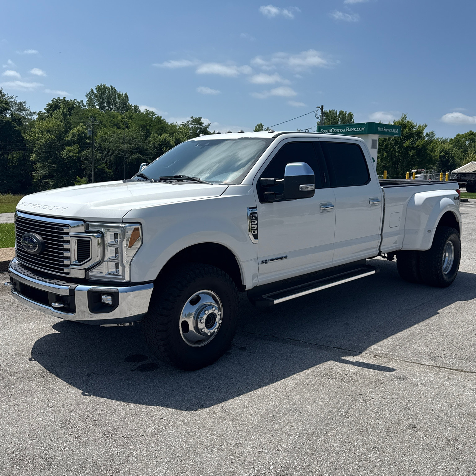 2022 Ford F-350 Super Duty Lariat