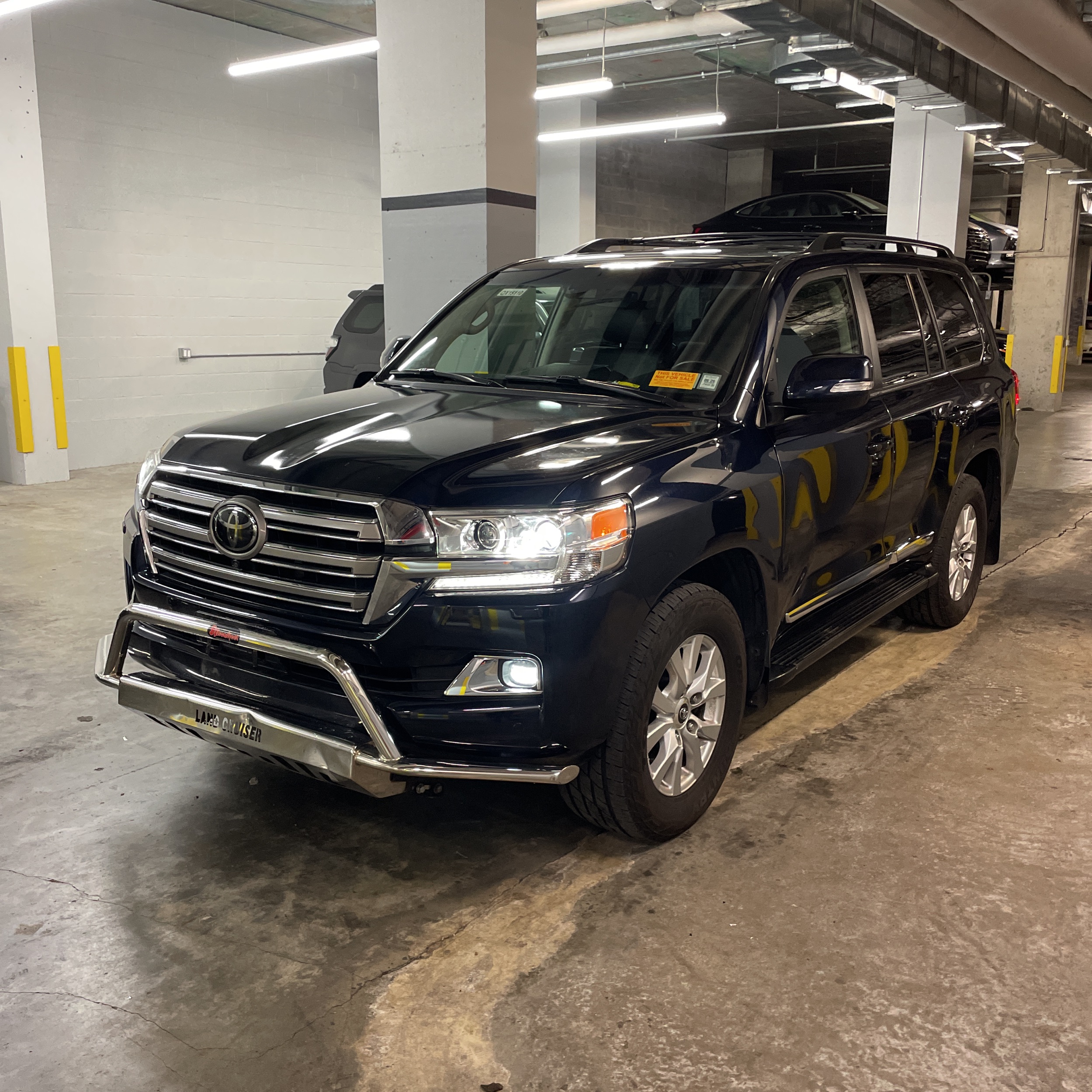 2019 Toyota Land Cruiser Base