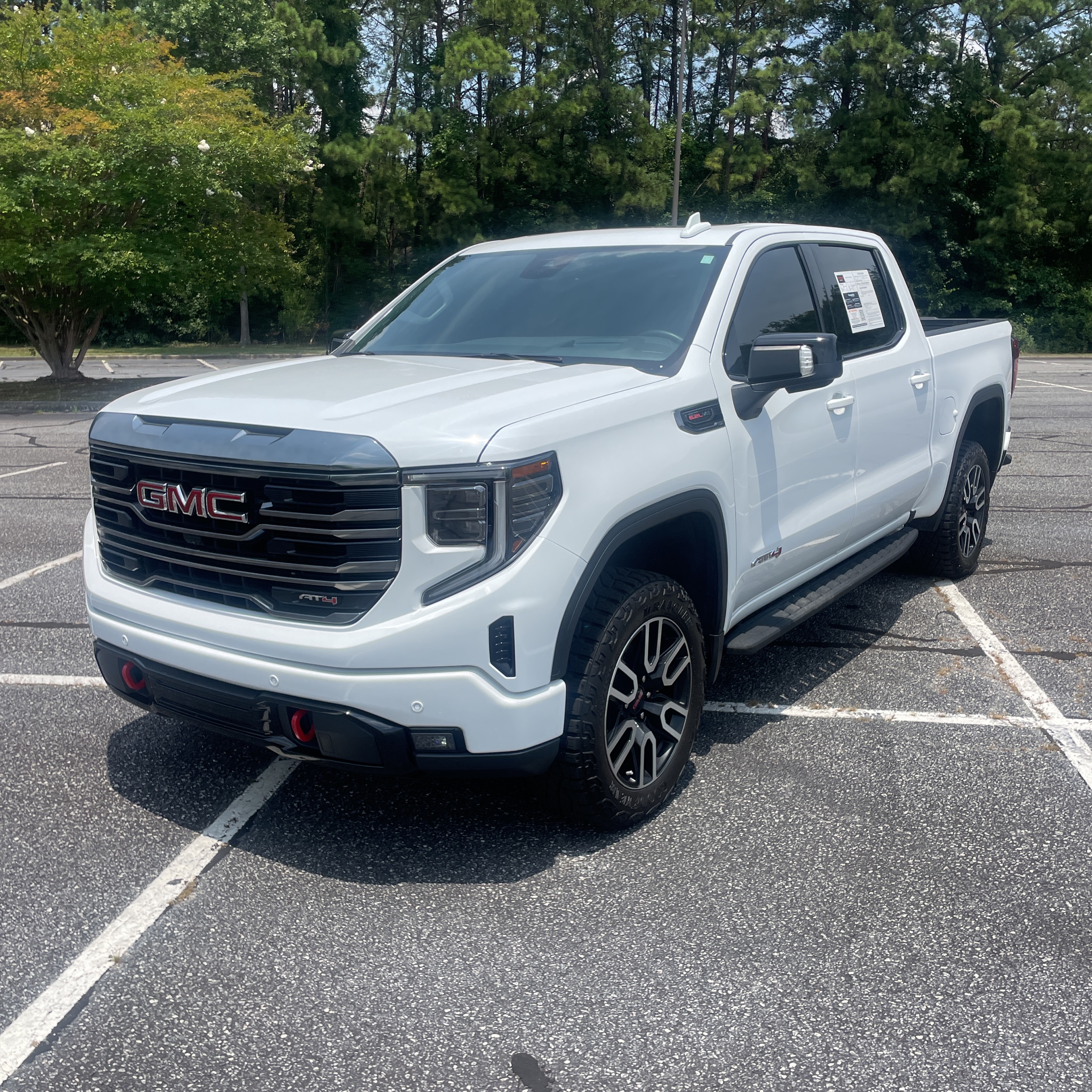 2024 GMC Sierra 1500 AT4