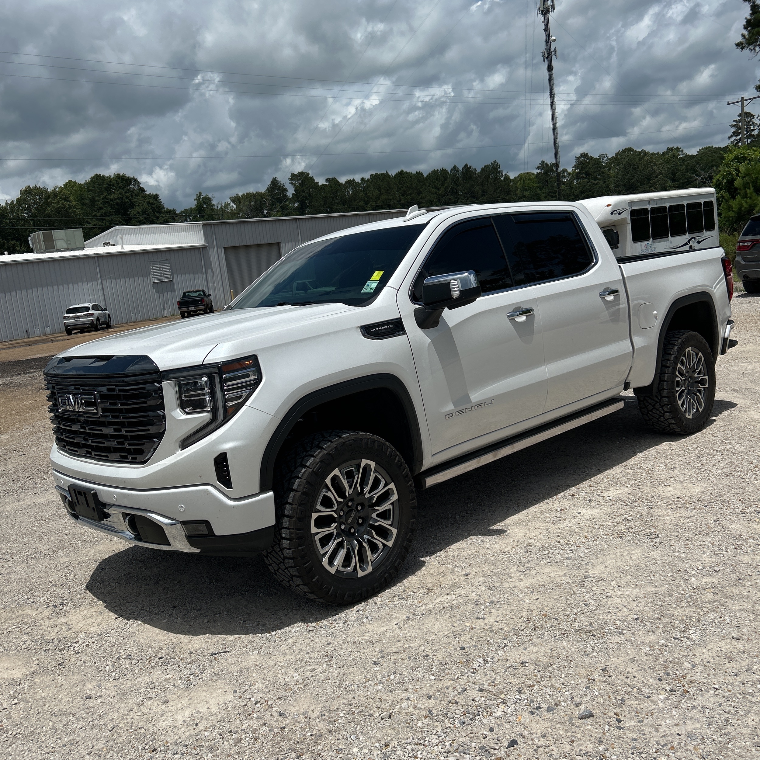 2023 GMC Sierra 1500 Denali Ultimate
