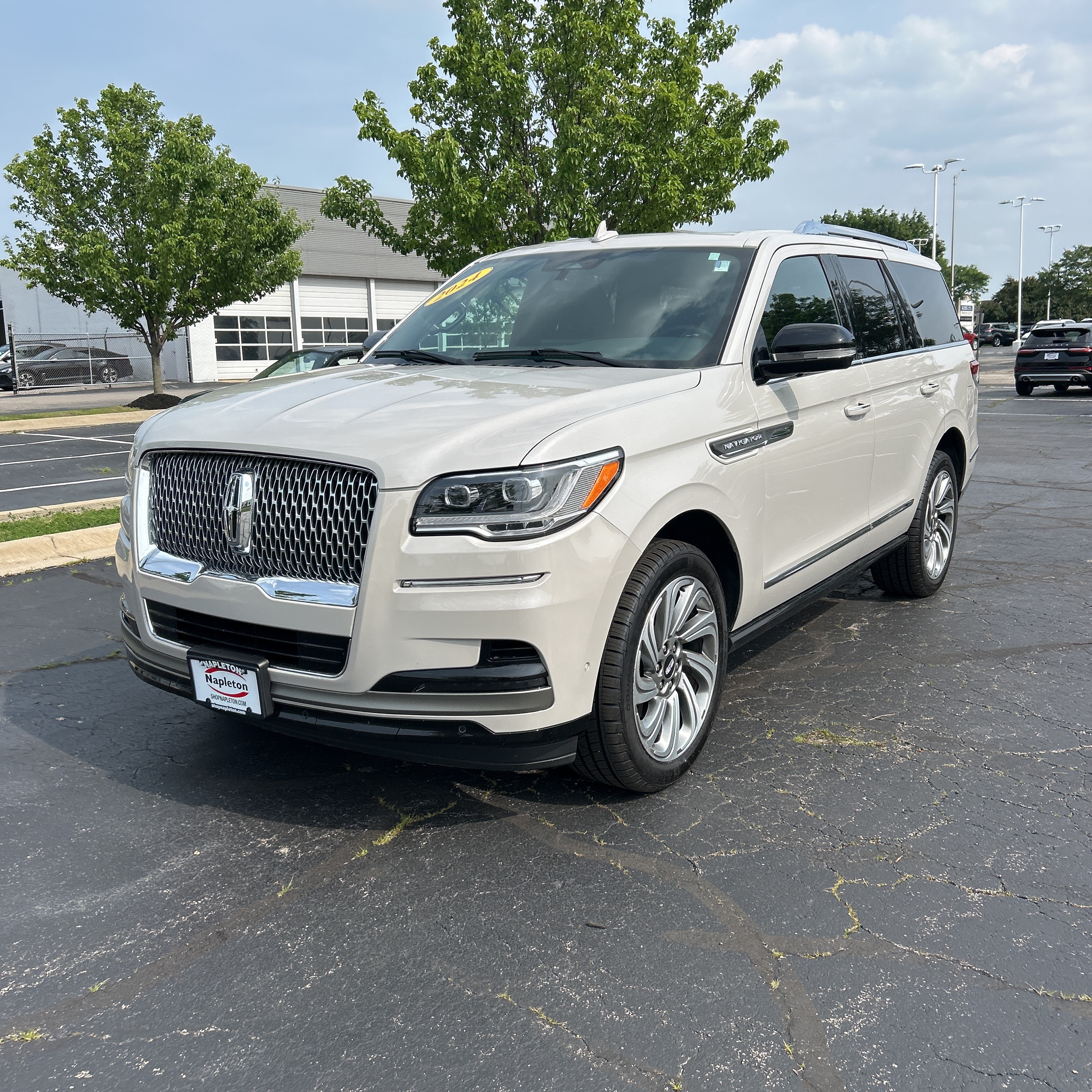 2024 Lincoln Navigator Premiere