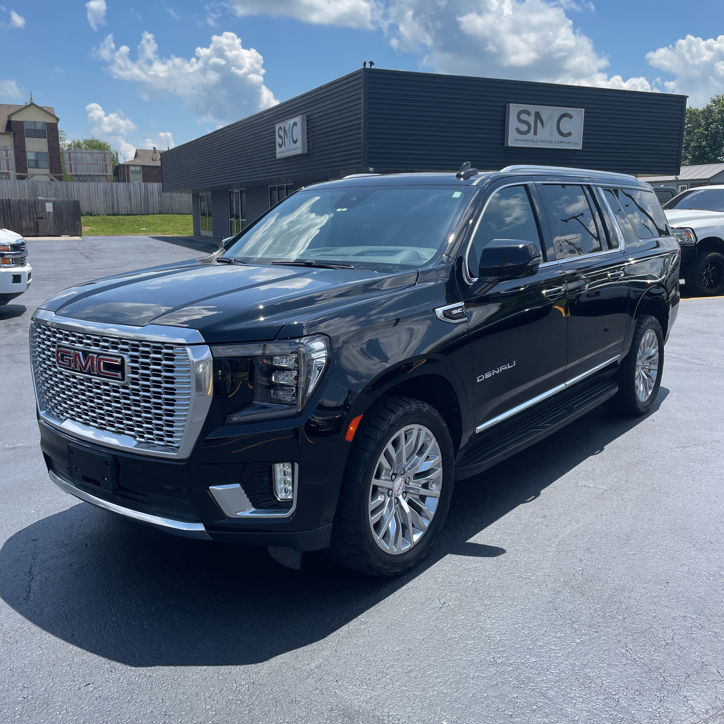 2023 GMC Yukon XL Denali