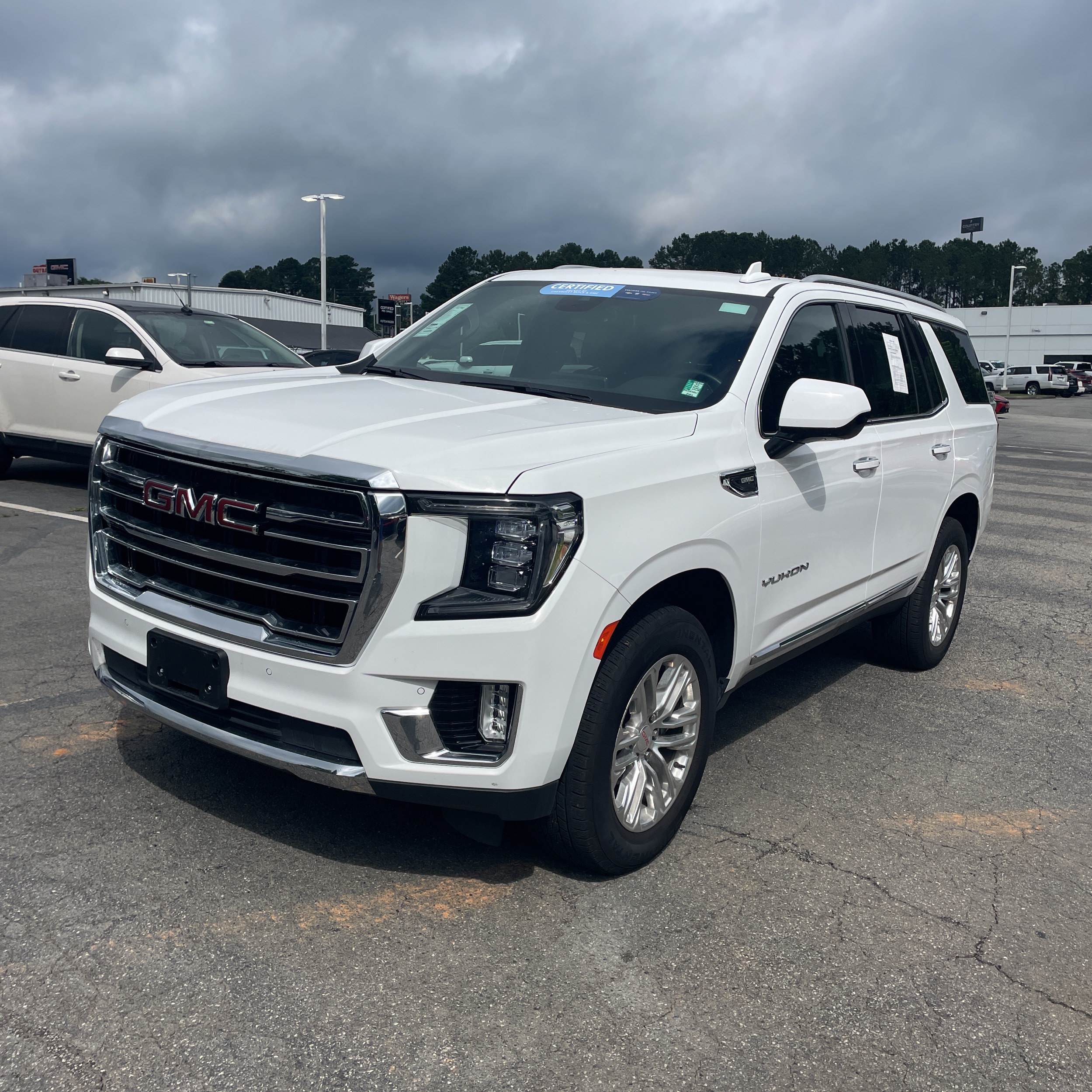 2024 GMC Yukon SLT