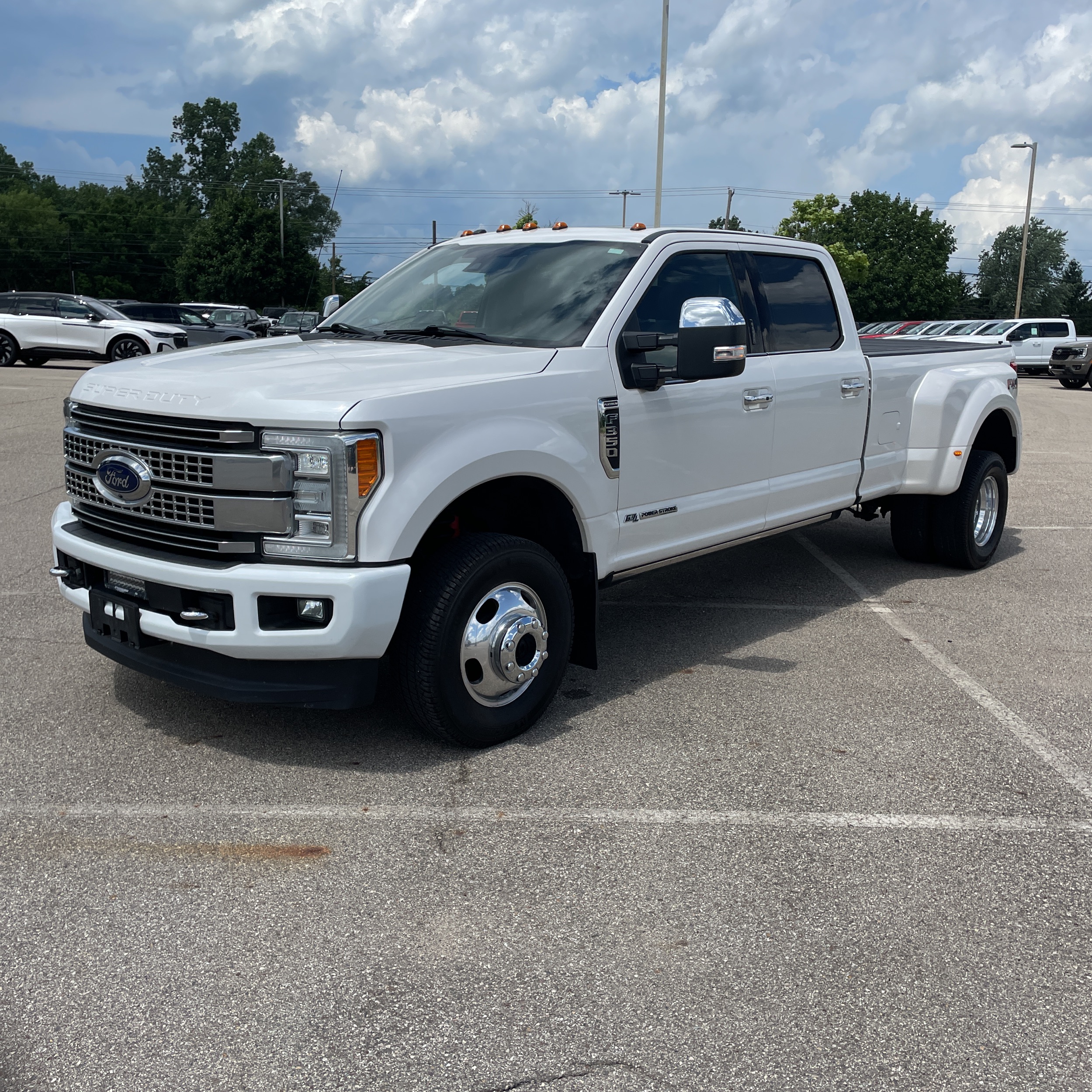 2017 Ford F350 S/D Platinum