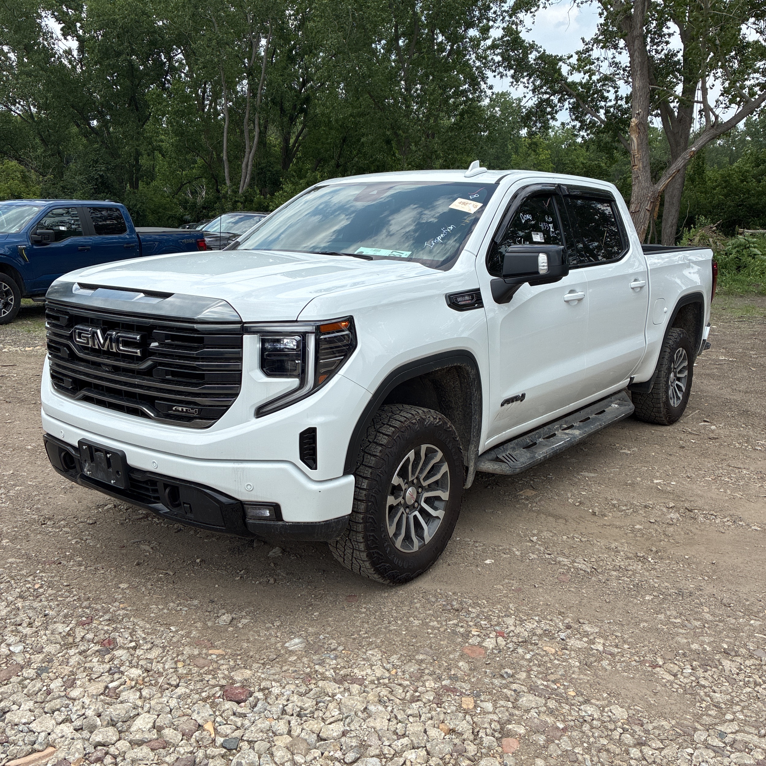 2023 GMC Sierra 1500 AT4