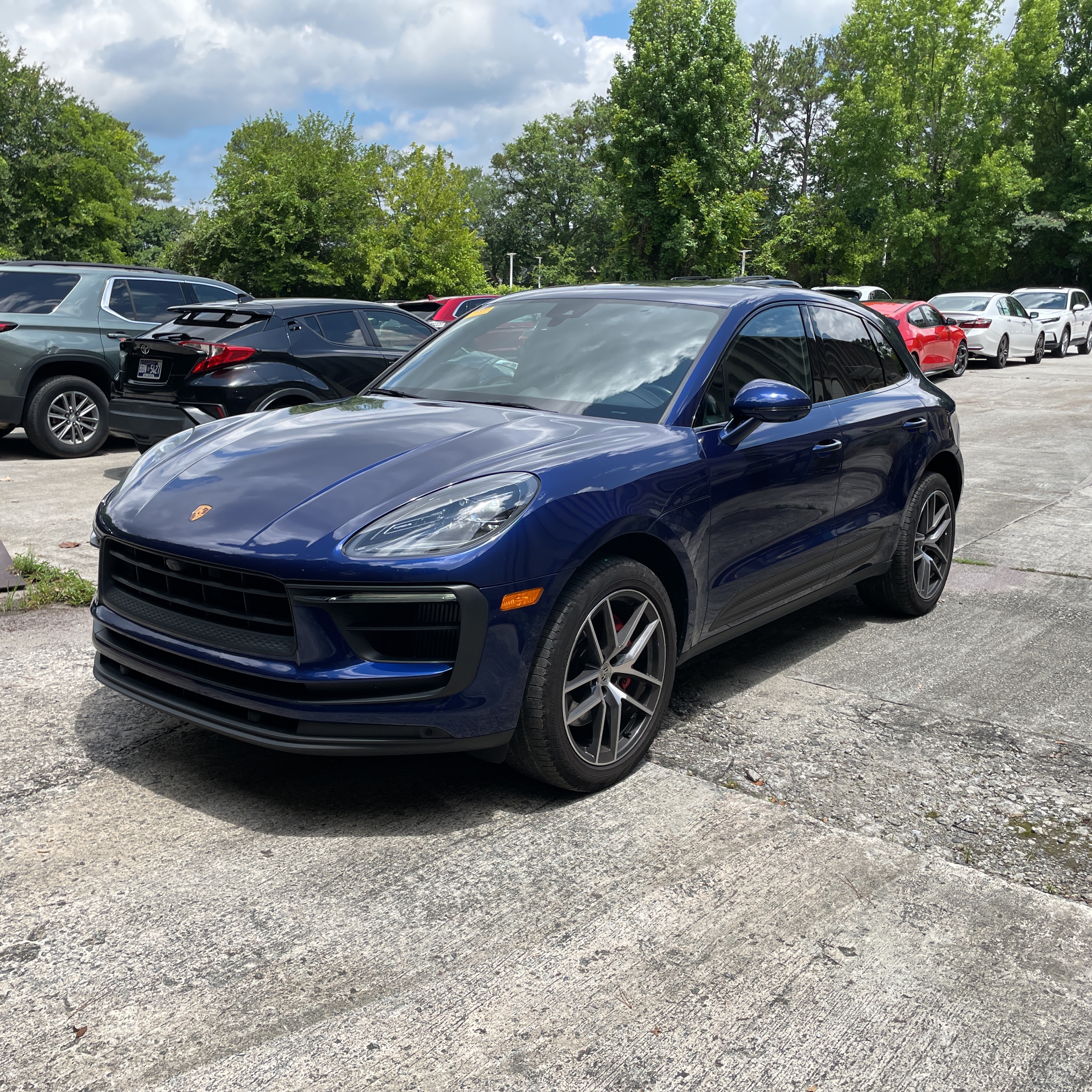 2022 Porsche Macan S