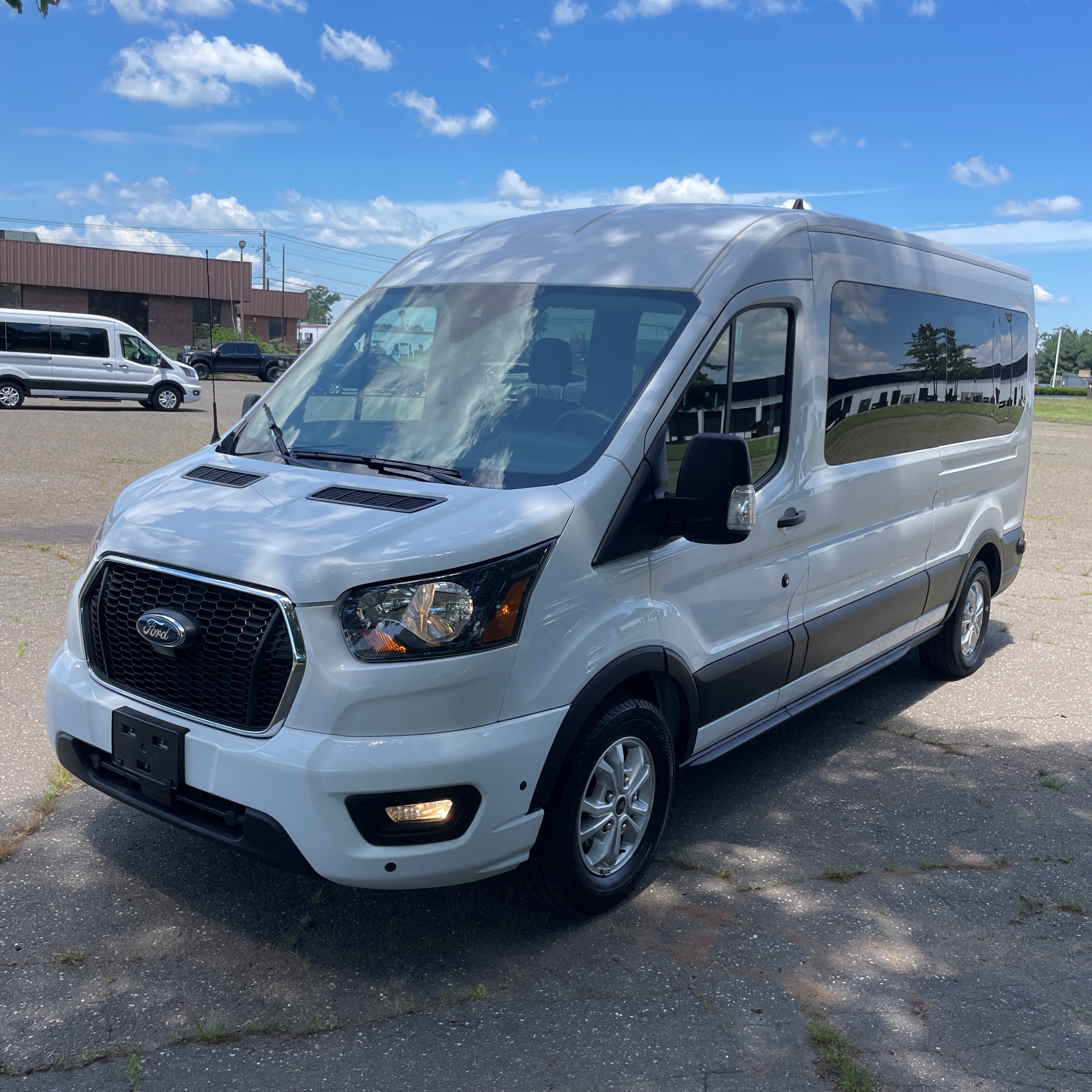 2024 Ford Transit 350 XLT